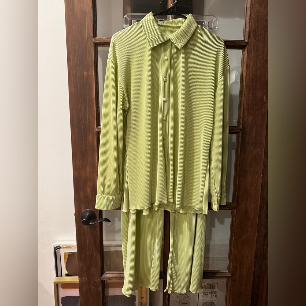 Key Lime Green Shimmer Long Sleeve Blouse and Pants Set